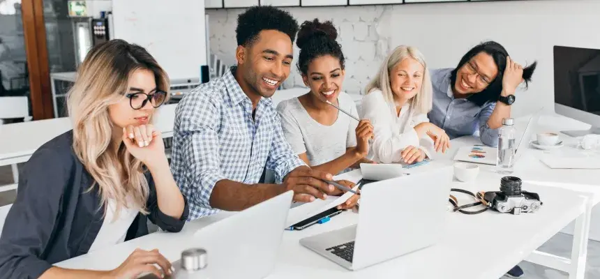 10 Key Factors to Consider for Successful Software Project Team